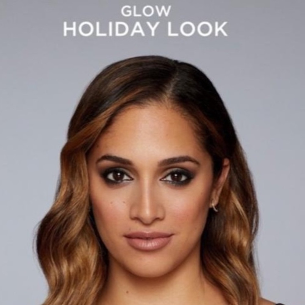 Lancome Eyeshadow and Blush Makeup Palette Glow - Picture 16 of 16